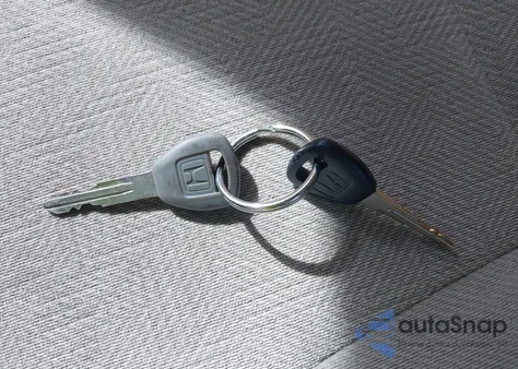 2002 Honda Civic Lx из США, поврежденный, VIN 2HGES16522H530348